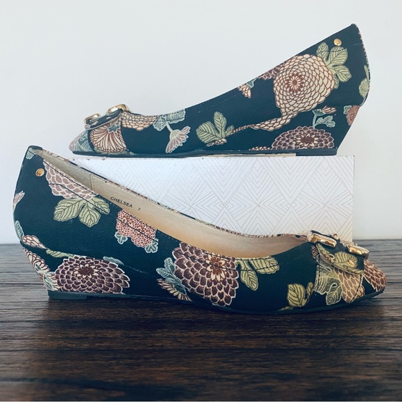 N.Y.L.A Chelsea - Picture 2 of 7